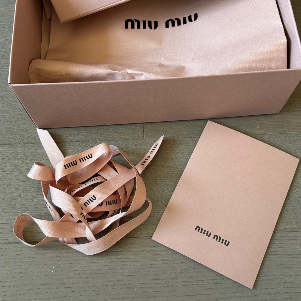 Miu Miu Empty Pink Gift Shoe Box L12" x W10.5” x H4.4" Tissue Paper Ribbon - Picture 3 of 12